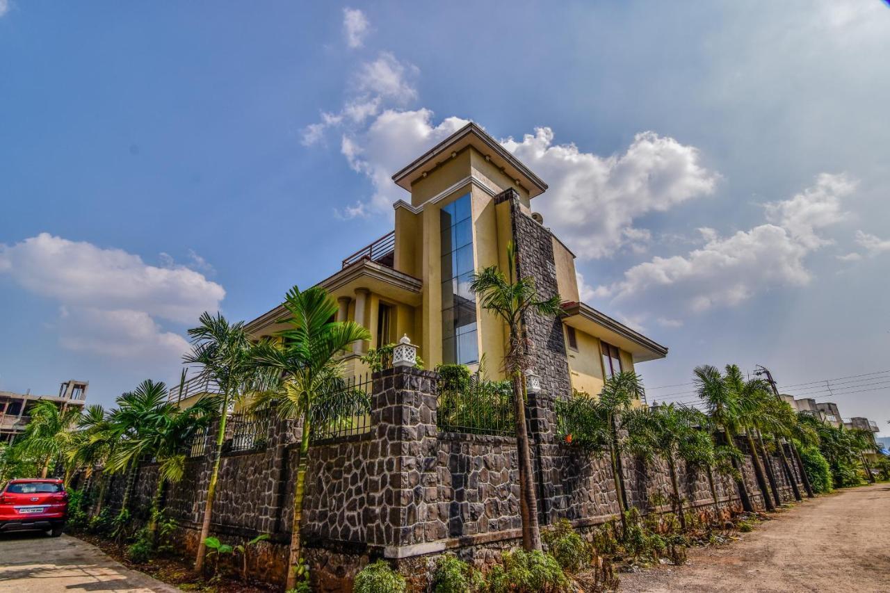 Lifeline Villas - Luxurious Taraangan 4 Mountain View Villa With Biggest Pool And Huge Open Area Lonavala Ngoại thất bức ảnh