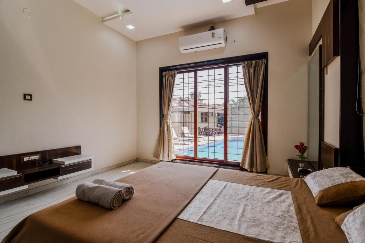 Lifeline Villas - Luxurious Taraangan 4 Mountain View Villa With Biggest Pool And Huge Open Area Lonavala Ngoại thất bức ảnh