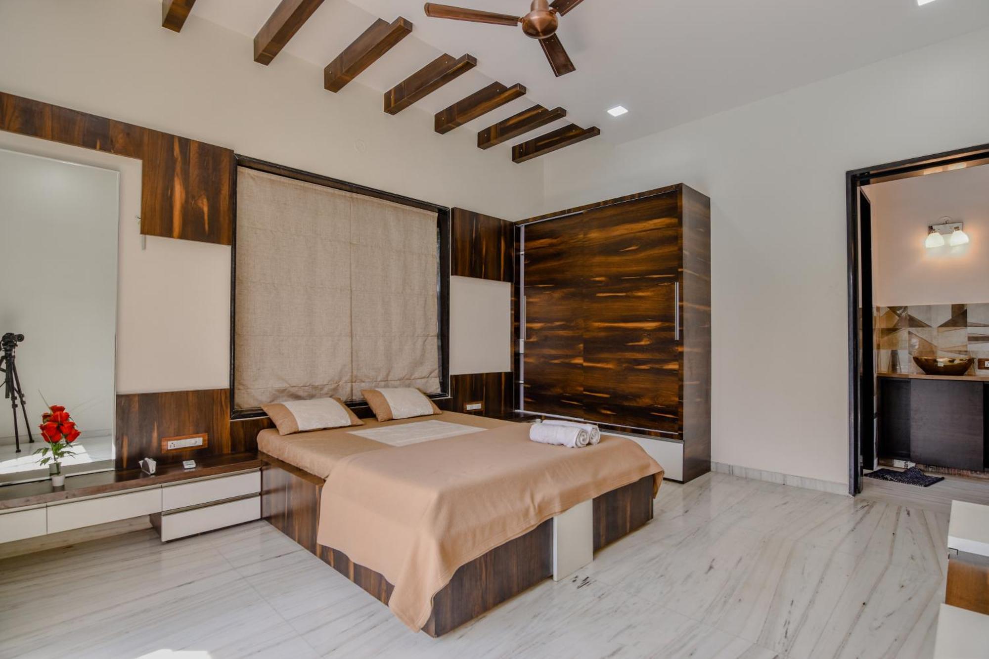 Lifeline Villas - Luxurious Taraangan 4 Mountain View Villa With Biggest Pool And Huge Open Area Lonavala Ngoại thất bức ảnh
