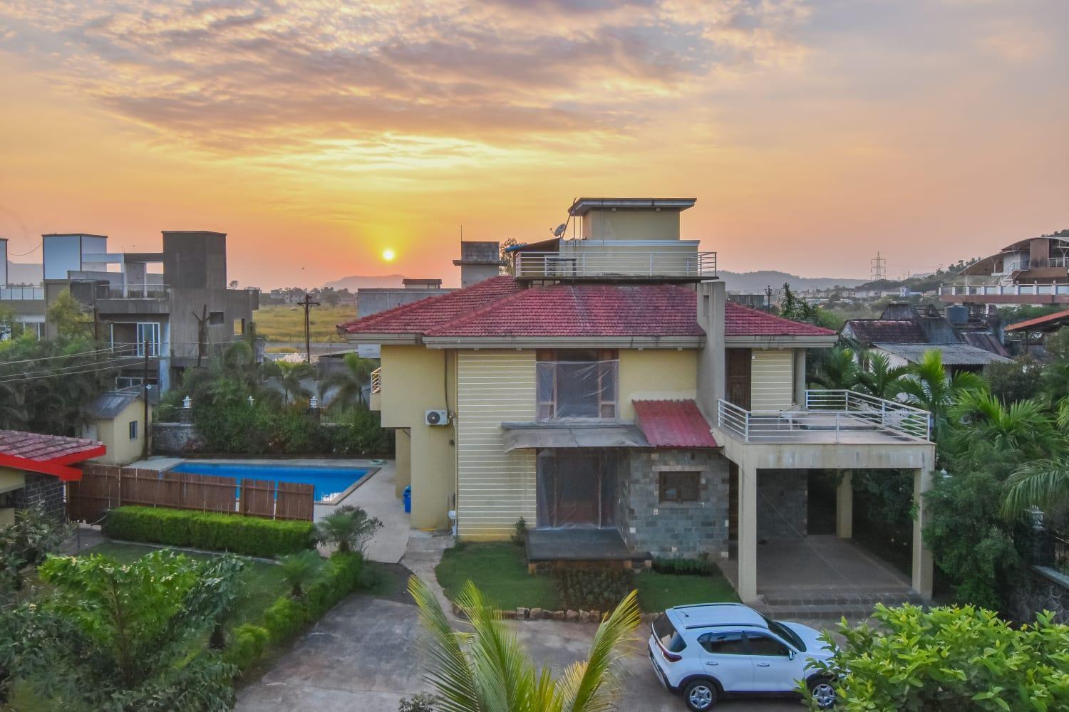 Lifeline Villas - Luxurious Taraangan 4 Mountain View Villa With Biggest Pool And Huge Open Area Lonavala Ngoại thất bức ảnh